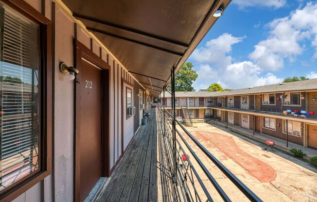 Casa Tropicana Village