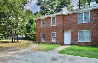 121 Manorwood Court