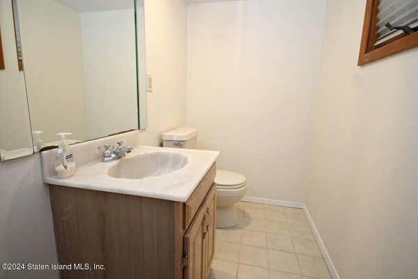 3 beds, 3 baths, 1,189 sqft, $3,400