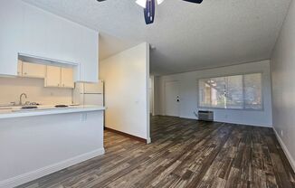 2 beds, 1 bath, 704 sqft, $1,995, Unit 202
