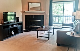 1 bed, 1 bath, $2,550, Unit #310