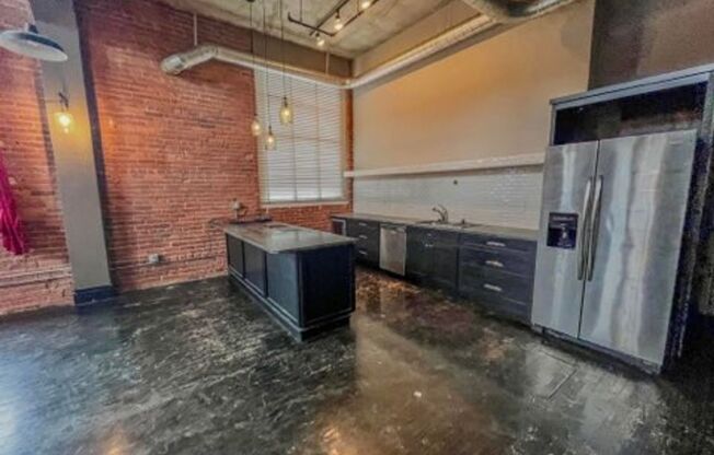 2 beds, 2 baths, 1,830 sqft, $3,490, Unit 609