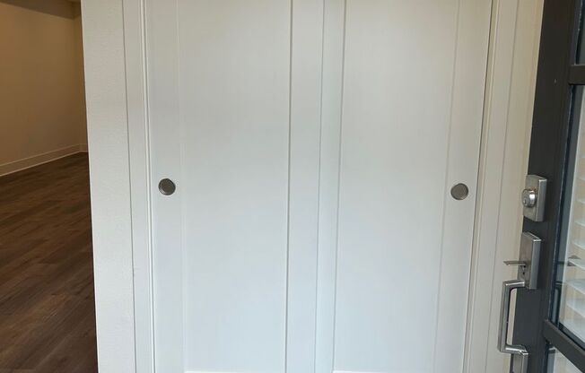 2 beds, 2.5 baths, 1,141 sqft, $3,700, Unit 121