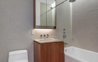 1 bed, 1.5 baths, 801 sqft, $6,250, Unit 15E