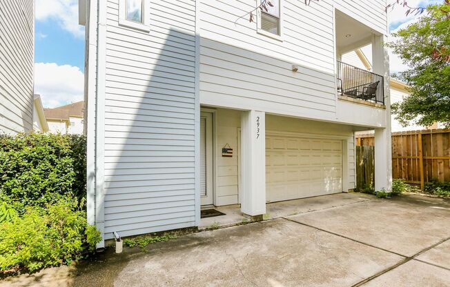 Stunning 3-Bedroom Home Ready for New Occupants!
