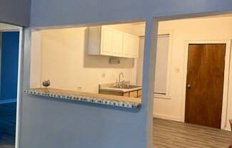 5104 W HURON