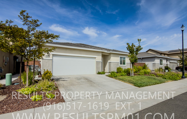 Gorgeous 4 Abedroom West Roseville Home