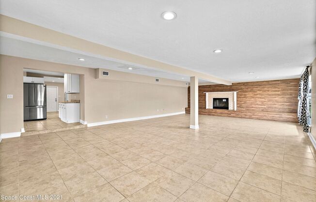 2619 Lorna Drive