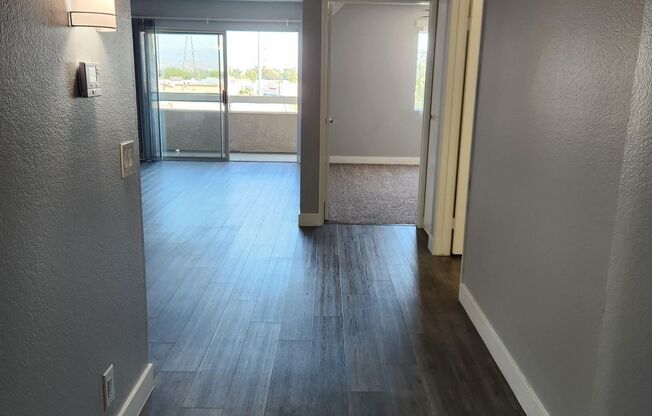1 bed, 1 bath, 800 sqft, $2,125, Unit 306