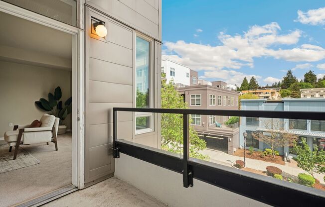 1 bed, 1 bath, 814 sqft, $2,329, Unit A304
