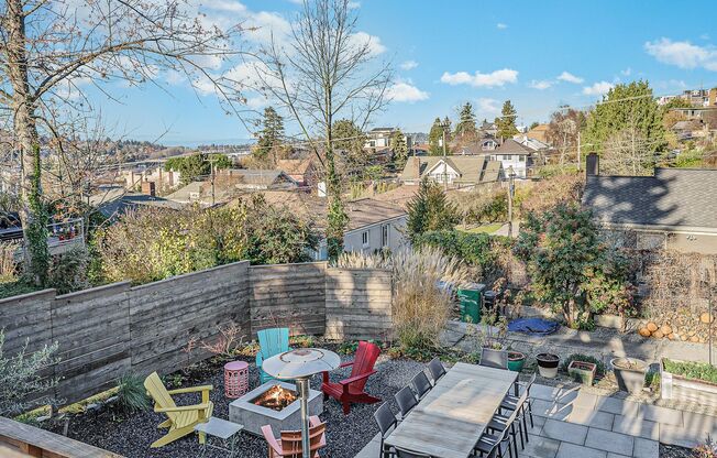 4Bd/3.25Ba Seattle House