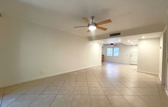 2 beds, 2 baths, $1,995, Unit Unit 11