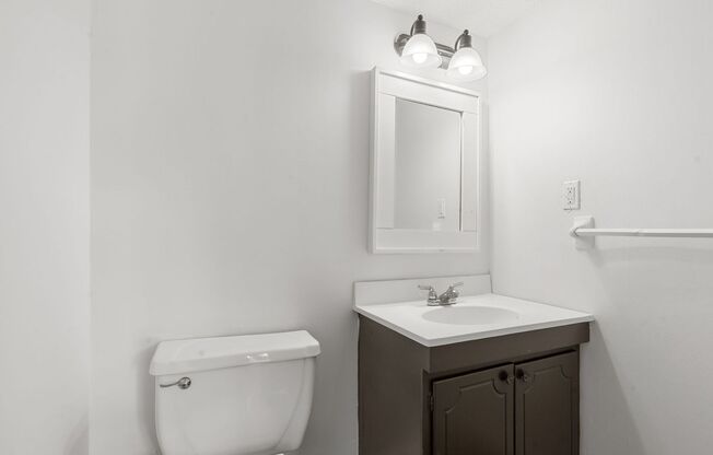 2 beds, 1.5 baths, 957 sqft, $1,497, Unit 1729E