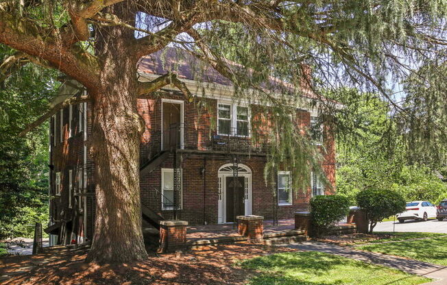 1351 Oxford Rd