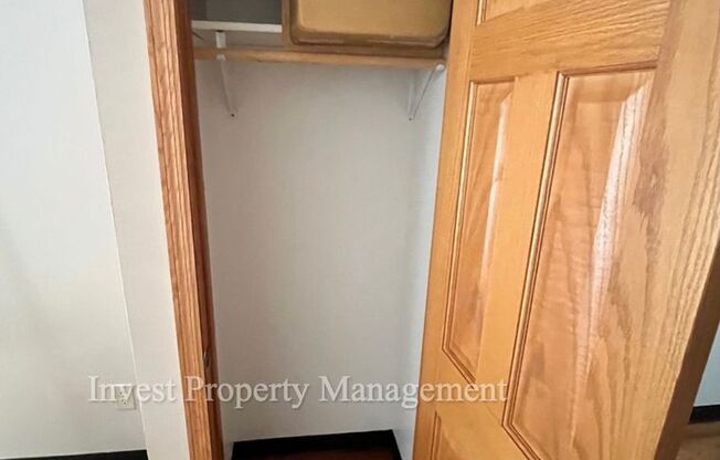 Studio, 1 bath, 312 sqft, $725, Unit 160-61