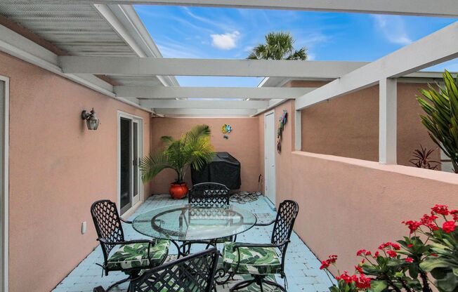 Plantation Golf and Country Club Annual Villa for Rent