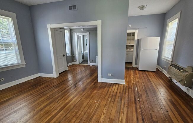11 West Princeton Circle