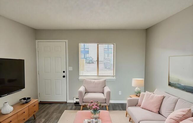 1 bed, 1 bath, 447 sqft, $899, Unit Unit E