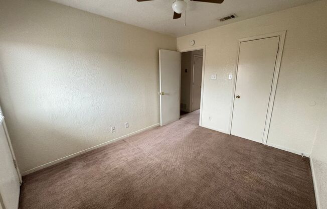 2 beds, 1 bath, 795 sqft, $725, Unit Apt D