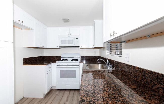 Garden Vista Apartments LLC