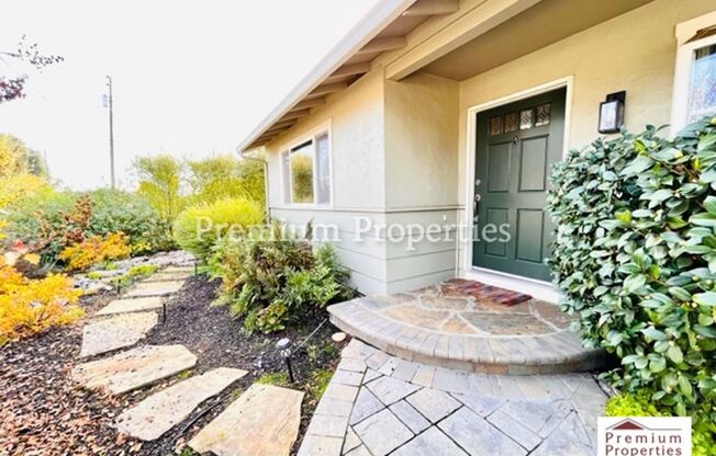 Move-in Ready 3BD/2BA Single-Story Home in the Pine Valley Neighborhood, San Ramon- Available NOW!