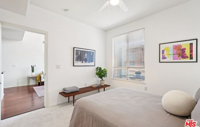 2 beds, 2 baths, 1,186 sqft, $3,600, Unit 440