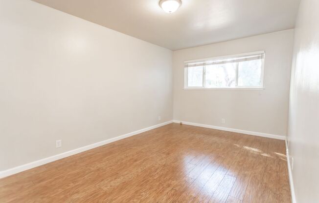 2 beds, 1 bath, $2,150