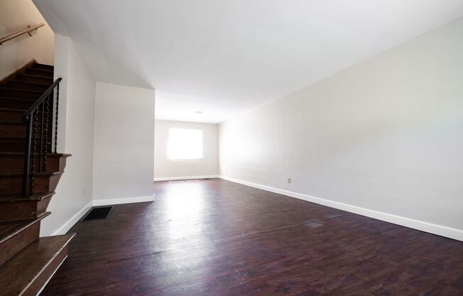 830 S Harris Ave