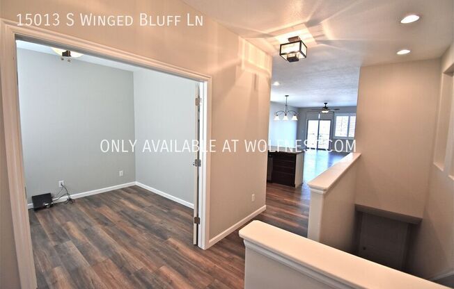 15013 S WINGED BLF LN