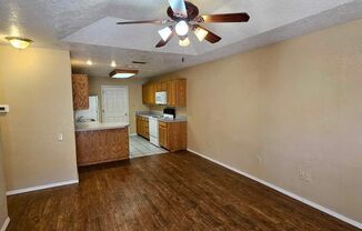 2 beds, 2 baths, 940 sqft, $850, Unit Unit 2