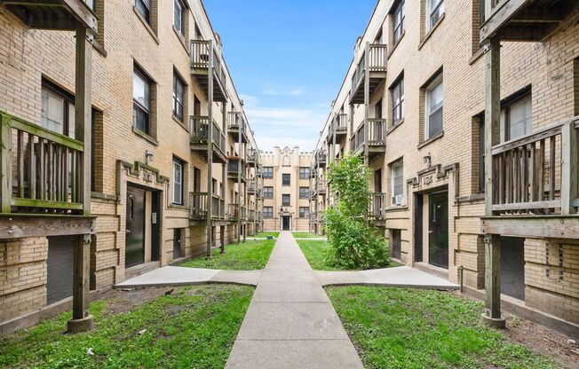 4230-38 Michigan