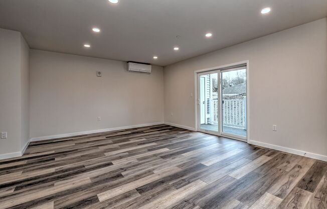 1 bed, 1 bath, 740 sqft, $3,000, Unit Apt 1301