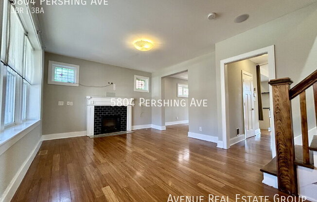 5804 PERSHING AVE