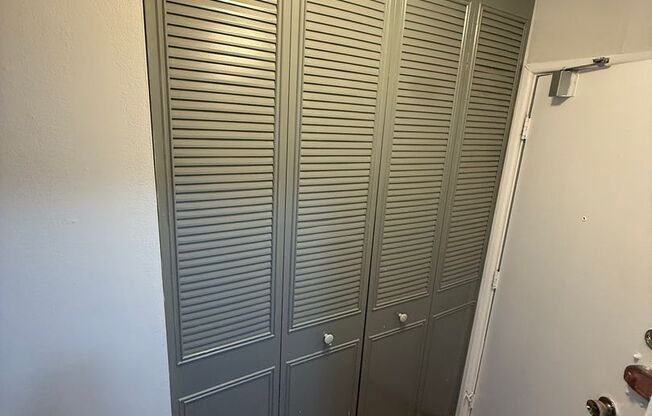 Studio, 1 bath, $1,595, Unit 566