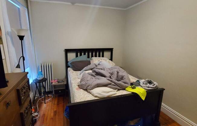 57 STRATHMORE RD