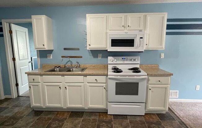 Charming 2 bed 1 bath home