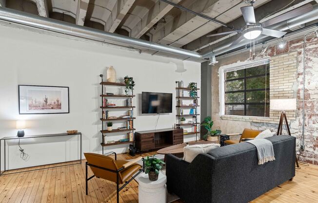 900 Peachtree Lofts