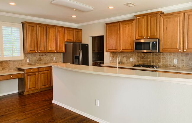 4 Bdrm/3 Car Garage in Great Frisco Community