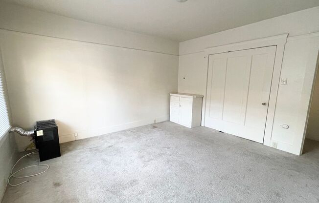 Studio, 1 bath, $1,500