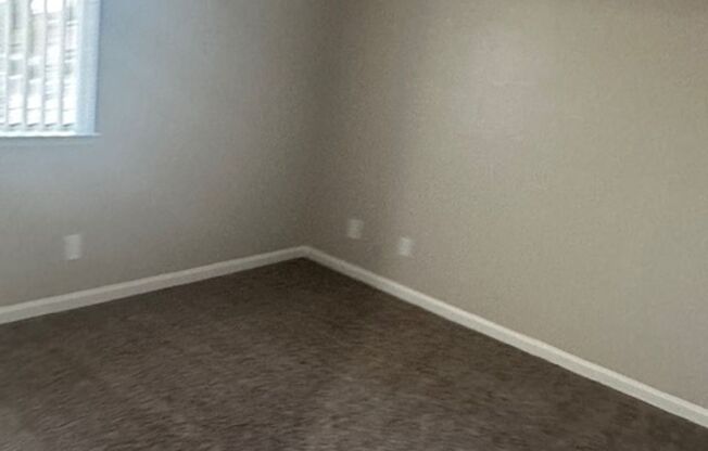 2 beds, 1.5 baths, 975 sqft, $1,535, Unit 229