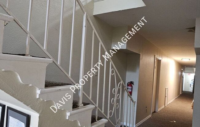 3911 PRESCOTT ACKIER 02