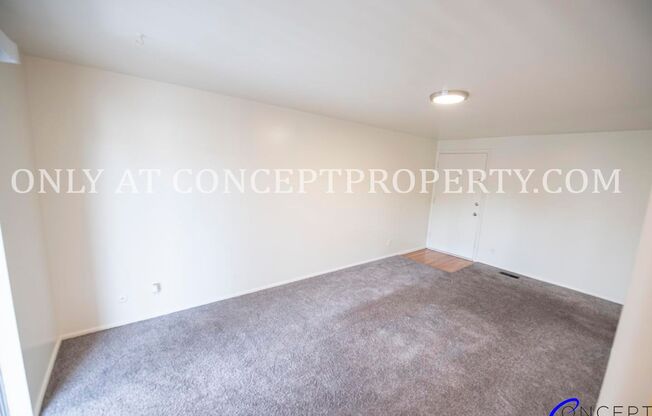 2 beds, 1 bath, 790 sqft, $1,299, Unit 02