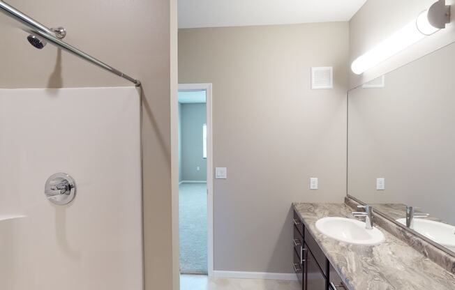 Bathroom With Bathtub at The Haven on Veterans, Fargo, North Dakota