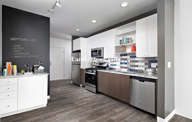 2 Leighton St.