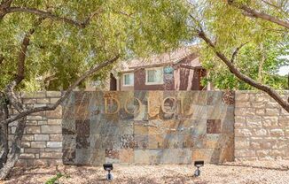 2 beds, 2 baths, $1,350
