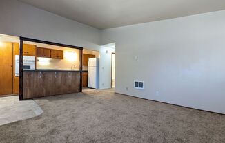 Great 1-Bedroom, 1-Bath Apartment With Open Concept In Eugene!