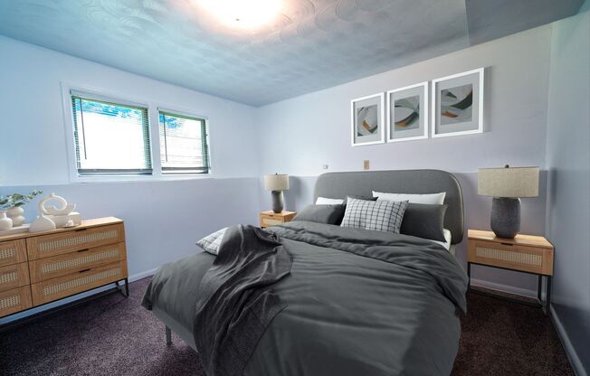 2 bedroom 1 bath close to downtown