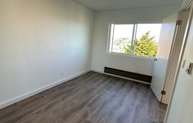 2 beds, 1 bath, $3,650, Unit 103