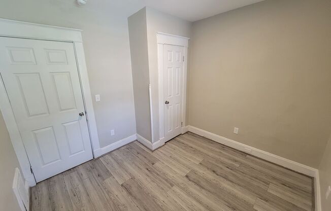 3415 Woodburn