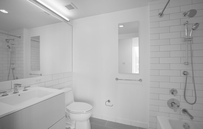 1 bed, 1 bath, $5,720, Unit 1604